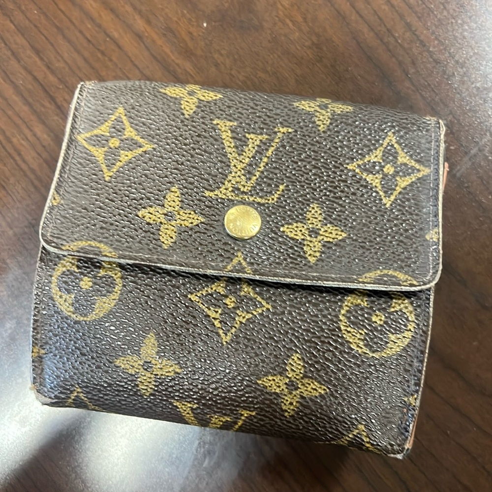Authentic LV small Wallet